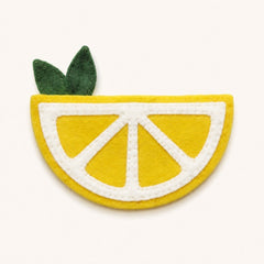 Limon keçe figürü — yapraklı limon dilimi